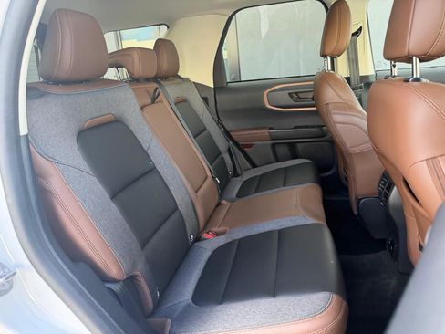 Used 2024 Ford Bronco Sport Outer Banks w/ Tech Package image 26