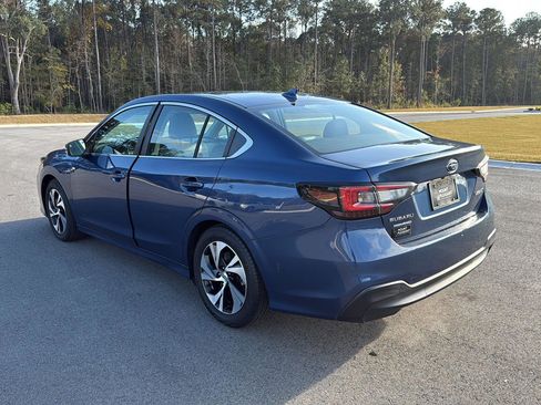 Used 2021 Subaru Legacy Premium image 5