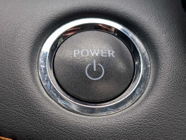 Used 2023 Toyota Highlander Bronze Edition AWD/4WD image 29