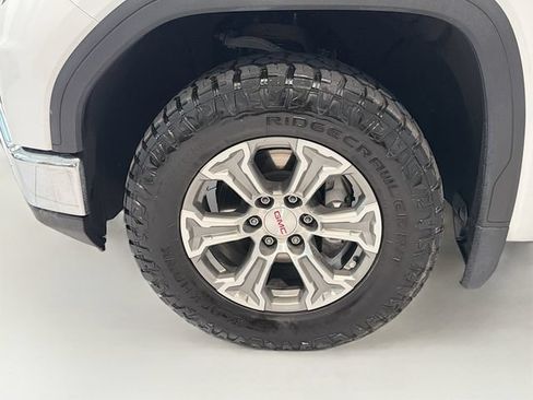 Used 2024 GMC Sierra 1500 Pro w/ Pro Value Package AWD/4WD image 24