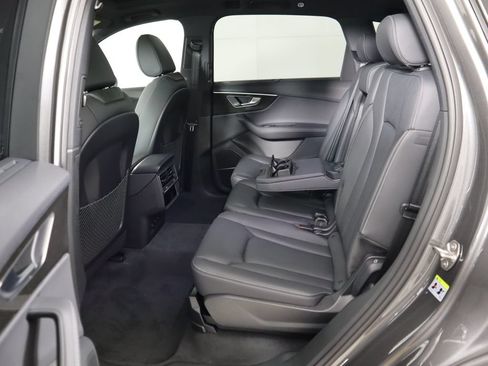 Used 2026 Audi Q7 3.0T Premium Plus w/ Premium Plus Package AWD/4WD image 24