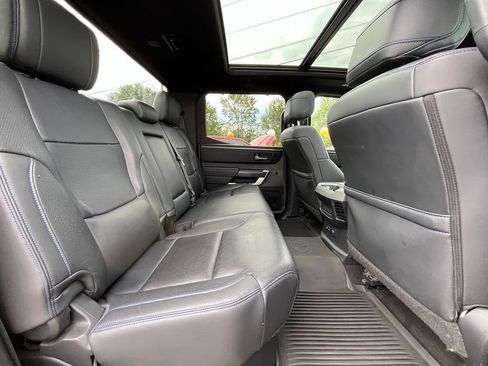 Used 2023 Toyota Tundra Platinum AWD/4WD image 31