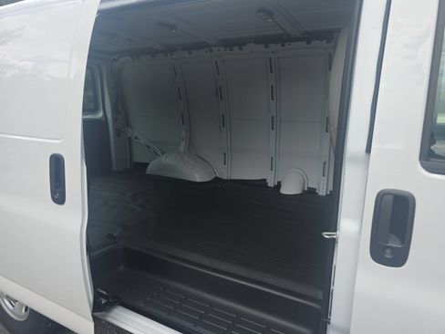 New 2025 Chevrolet Express 2500 RWD image 24
