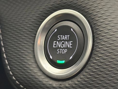 Used 2025 Chevrolet Equinox LT w/ Midnight Edition FWD image 22