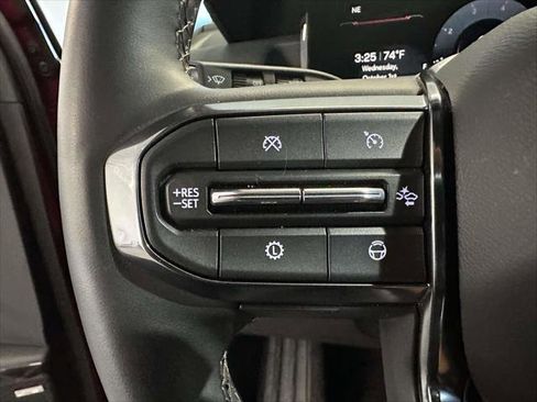 Used 2024 GMC Acadia AT4 w/ Super Cruise Package image 30