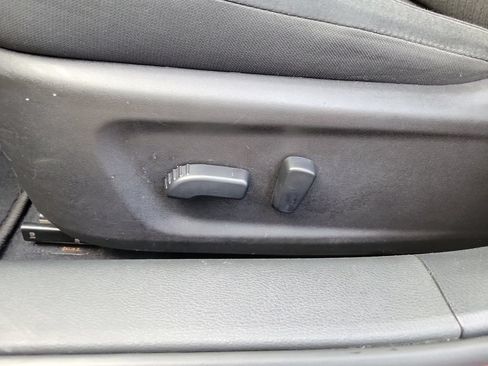 Used 2025 Nissan Altima 2.5 SV FWD image 19