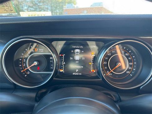 Used 2022 Jeep Gladiator Sport image 14