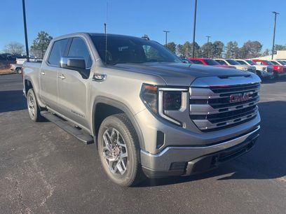 New 2026 GMC Sierra 1500 SLE w/ Preferred Package