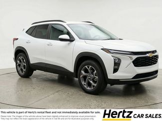 Used 2025 Chevrolet Trax LT FWD video 1