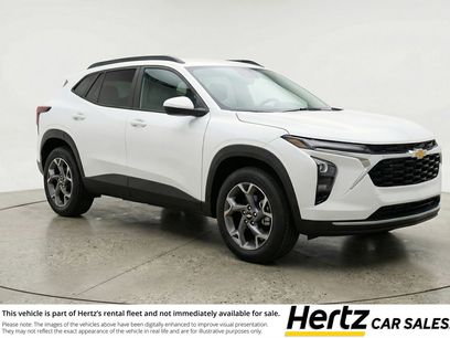 Used 2025 Chevrolet Trax LT