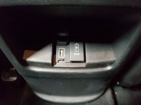 Used 2022 Honda CR-V EX image 12