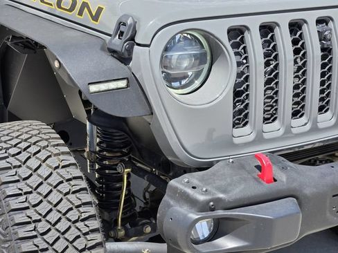 Certified 2021 Jeep Wrangler Rubicon AWD/4WD image 9