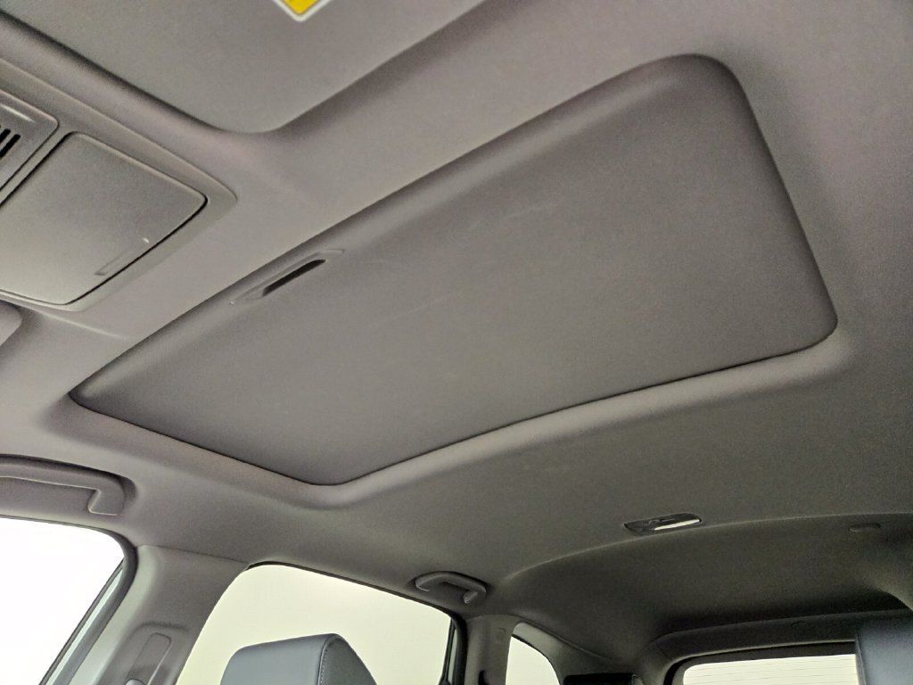 Used 2019 Honda CR-V EX-L image 17