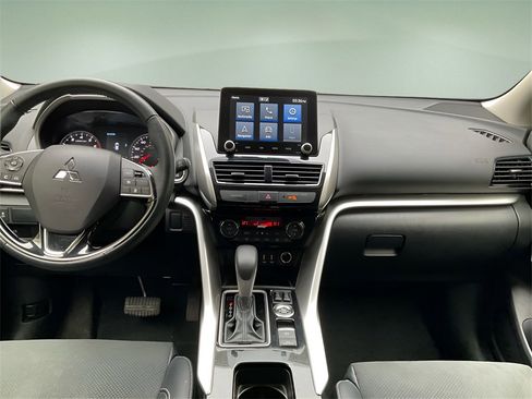 Used 2024 Mitsubishi Eclipse Cross SE image 20