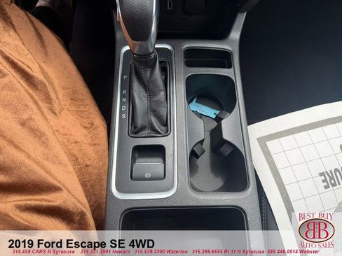 Used 2019 Ford Escape SE AWD/4WD image 70