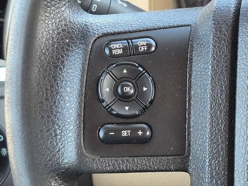 Used 2016 Ford F250 XLT w/ XLT Value Package AWD/4WD image 16
