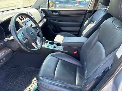 Used 2015 Subaru Outback 2.5i Limited AWD/4WD image 2