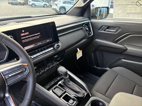 New 2026 GMC Canyon Elevation w/ Convenience Package image 25