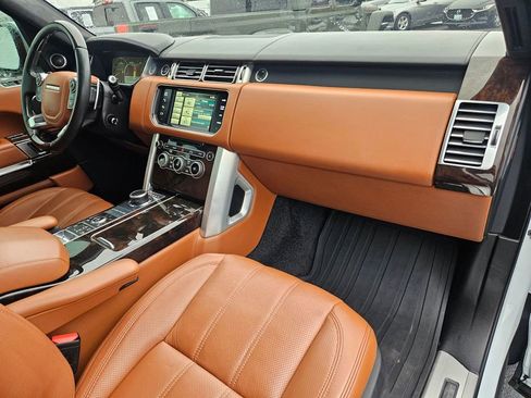 Used 2015 Land Rover Range Rover Autobiography image 39