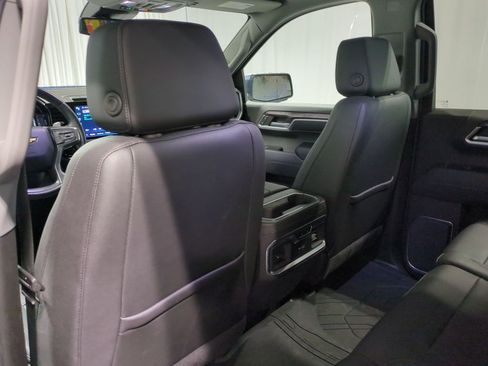 Used 2022 Chevrolet Silverado 1500 LTZ w/ LTZ Convenience Package II image 22