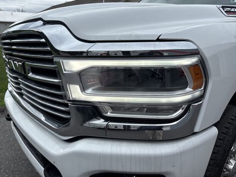 Used 2024 RAM 2500 Laramie w/ Safety Group AWD/4WD image 9