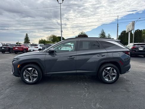Used 2025 Hyundai Tucson SEL AWD/4WD image 2
