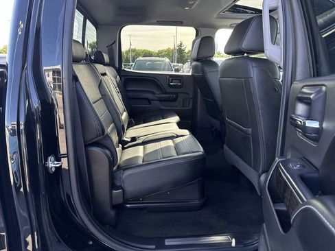 Used 2016 GMC Sierra 1500 Denali w/ Denali Ultimate Package AWD/4WD image 27