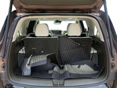 Used 2024 Hyundai Santa Fe Calligraphy AWD/4WD image 19