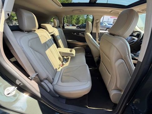 Certified 2023 Lincoln Nautilus Reserve w/ Luxury Package AWD/4WD image 37