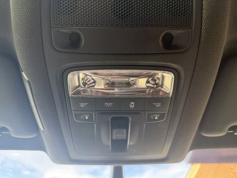 Used 2018 Audi Q3 2.0T Premium Plus w/ Premium Plus Package image 31