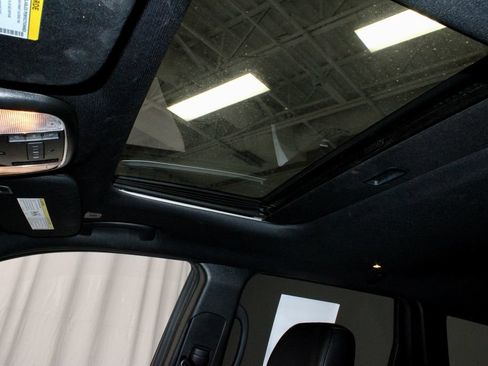 Used 2021 Jeep Grand Cherokee Limited AWD/4WD image 27