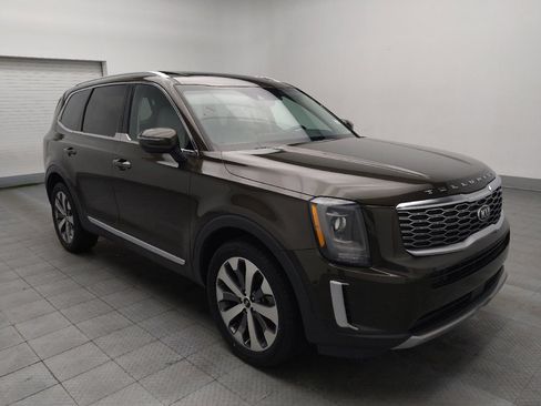 Used 2020 Kia Telluride EX w/ EX Premium Package FWD image 13