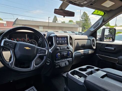 Used 2022 Chevrolet Silverado 2500 LT w/ Convenience Package AWD/4WD image 16