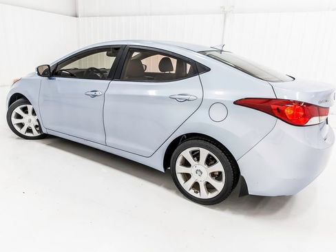 Used 2012 Hyundai Elantra Limited w/ Technology Pkg 5 FWD image 5