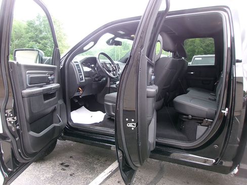 Used 2023 RAM 1500 Classic Warlock w/ Electronics Group AWD/4WD image 14