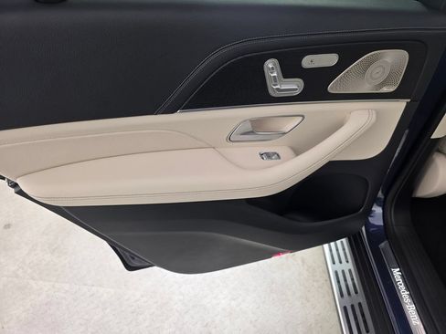 New 2026 Mercedes-Benz GLS 450 4MATIC image 12