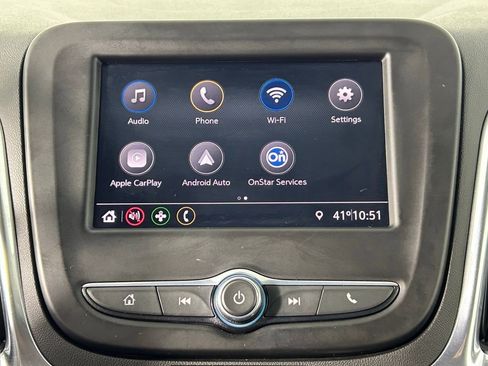 Used 2021 Chevrolet Equinox LT image 18