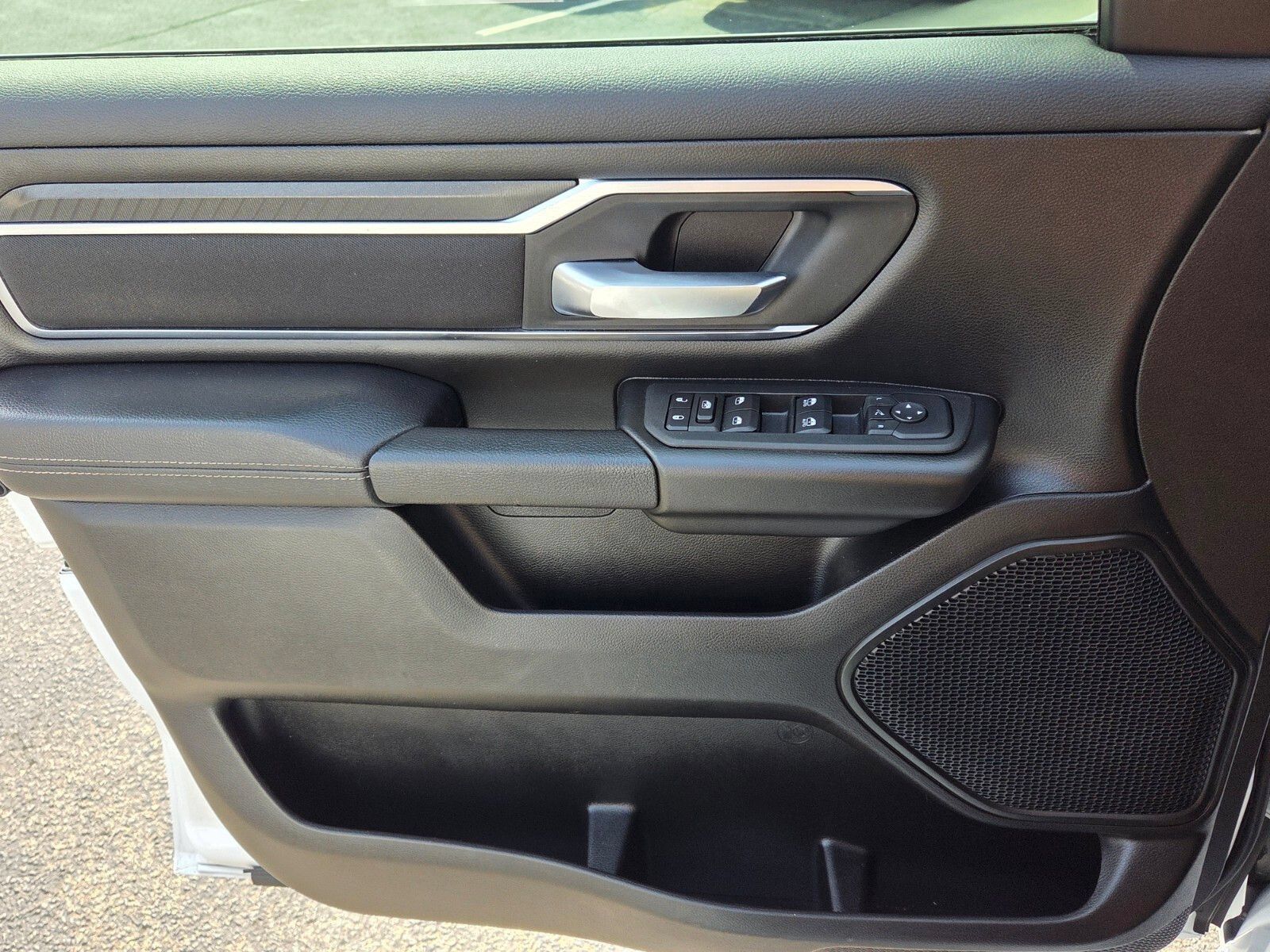 Used 2025 RAM 1500 Big Horn AWD/4WD image 31