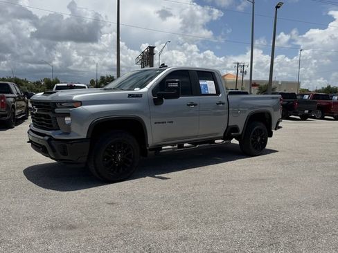 Used 2026 Chevrolet Silverado 2500 Custom w/ Custom Value Package AWD/4WD image 11