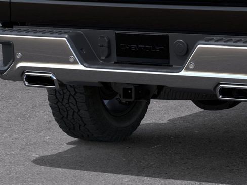 New 2026 Chevrolet Silverado 1500 LTZ w/ Z71 Off-Road Package AWD/4WD image 14