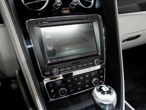 Used 2017 Bentley Continental GT image 50