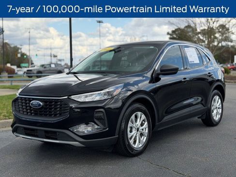 Used 2023 Ford Escape Active image 4