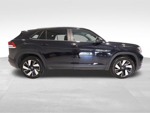 Used 2026 Volkswagen Atlas Cross Sport SE AWD/4WD image 5