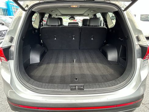 Used 2023 Hyundai Santa Fe Limited image 8