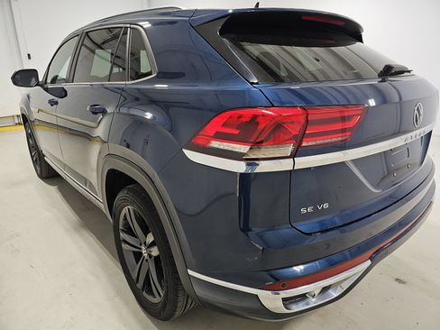 Used 2021 Volkswagen Atlas Cross Sport SE FWD image 8