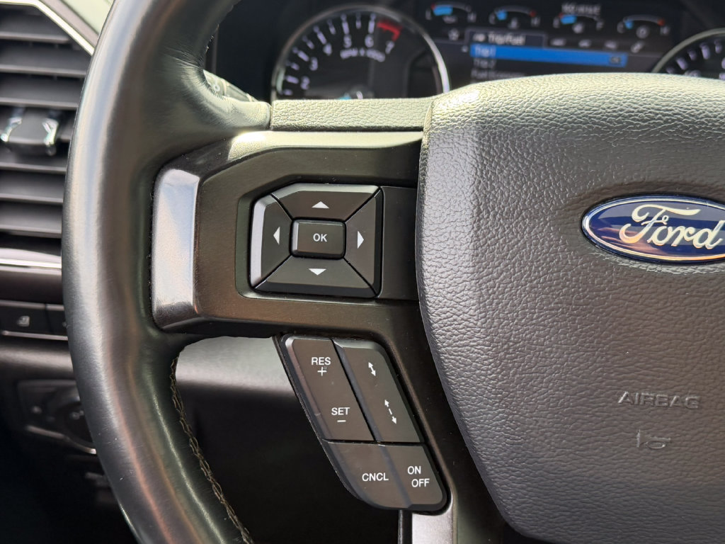 Used 2020 Ford Expedition Limited w/ Equipment Group 301A AWD/4WD image 40
