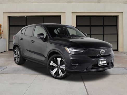 Used 2023 Volvo C40 P8 Recharge Plus image 32