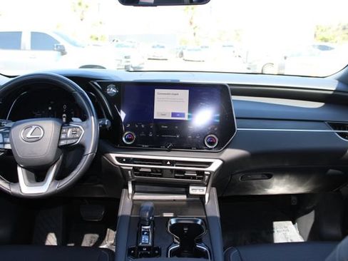 Certified 2025 Lexus RX 350 Premium FWD image 10