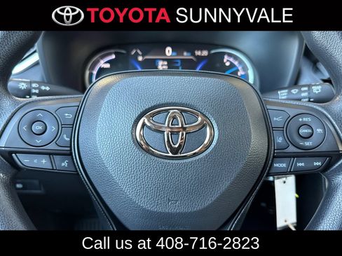 Used 2024 Toyota RAV4 LE AWD/4WD image 27