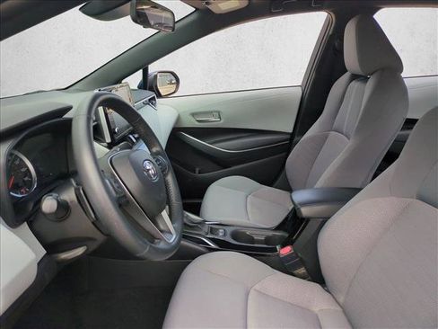 Used 2020 Toyota Corolla SE FWD image 15
